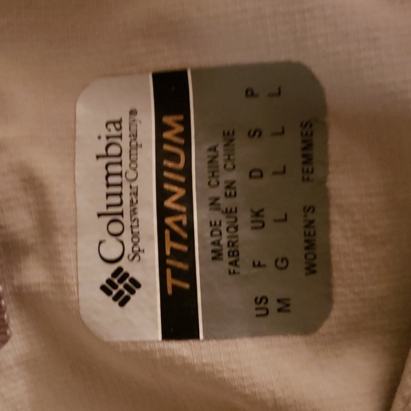 Columbia Titanium Lightweight Jacket Size Medium - Picture 5 of 5